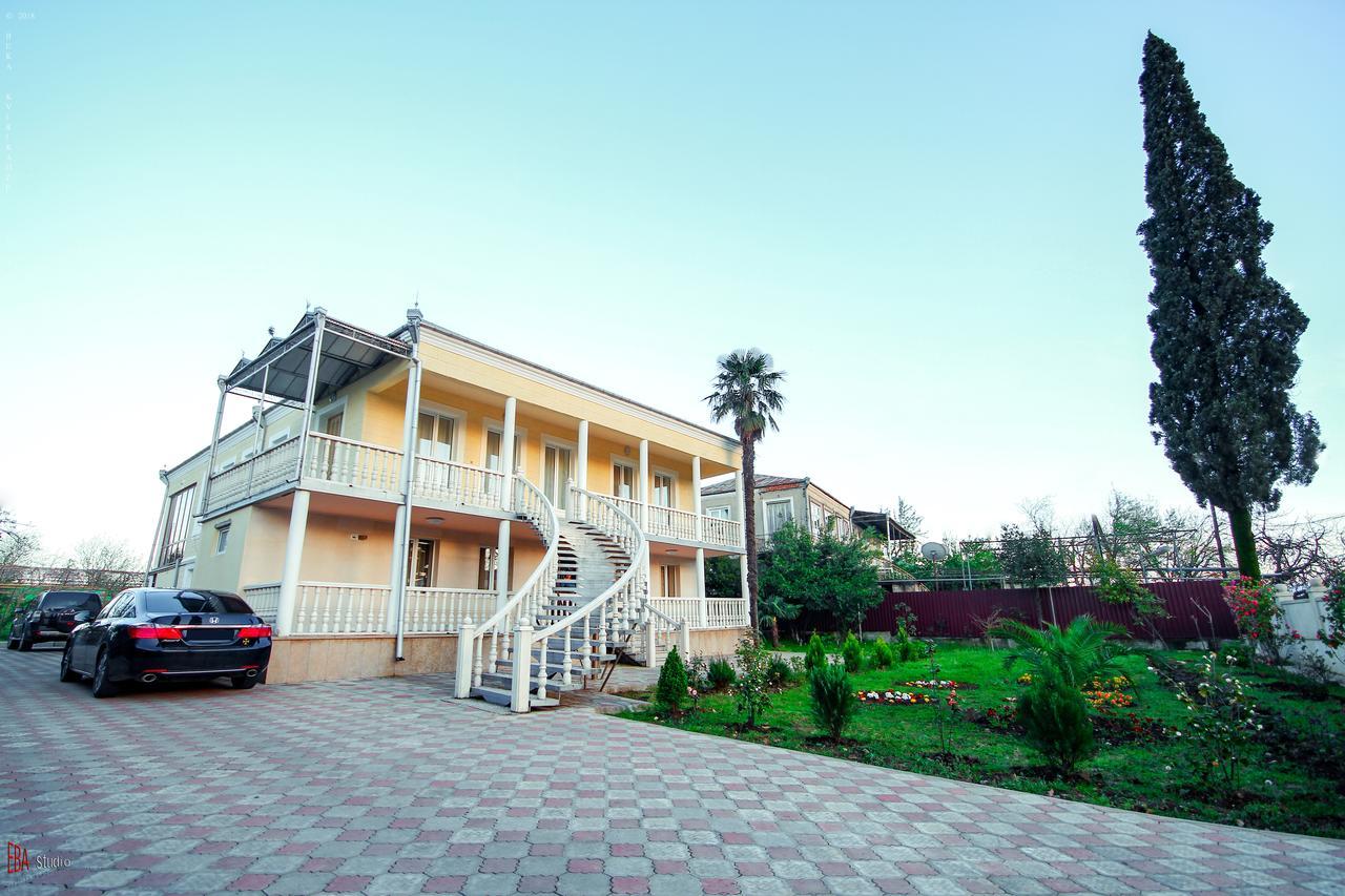 Green Garden Guest House Cchaltubo Exteriér fotografie